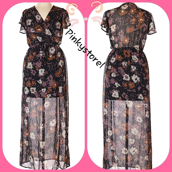 Charlotte Russe Dresses & Skirts - 🦋Floral Summer Charlotte Russe Dress🦋